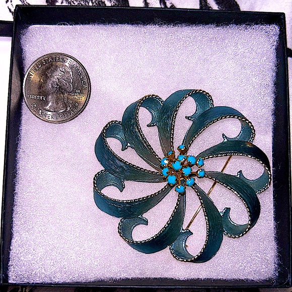 Vintage 60s Mid-Century Green/Blue Floral Design Brooch. - Picture 3 of 4